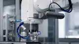 利用安装在机械臂上的相机来检测3D拾取点