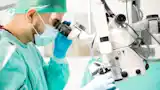 在手术室中使用相机传输高分辨率的实时图像